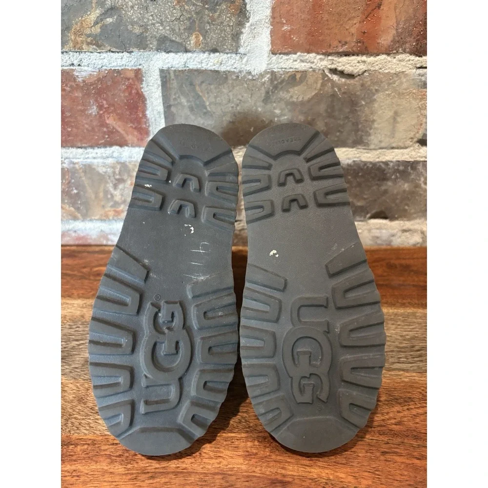 Kids' UGG K Hilmar CWR Size 10, Navy 1094479K, Winter Shoe Snow Boots Warm Lined